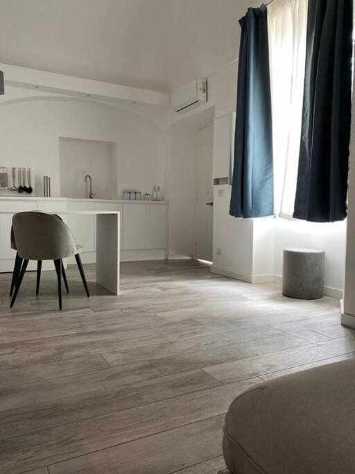 Soggiorno Tra Storia E Design La Domus エルコラーノ エクステリア 写真